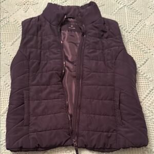 Aeropostale Women's Navy Blue Quilted Vest